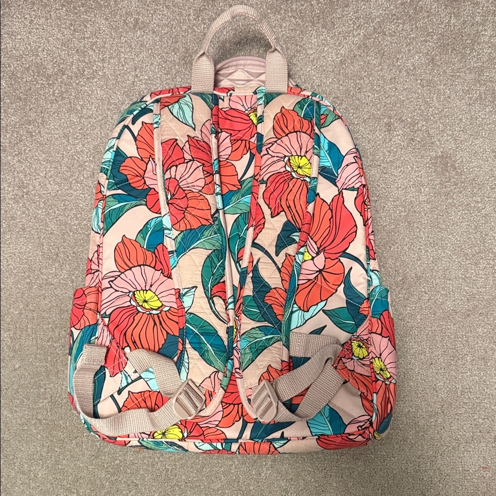 Brand new with tags Vera Bradley Vibrant Floral Backpack in Coral and Teal - Picture 4 of 7